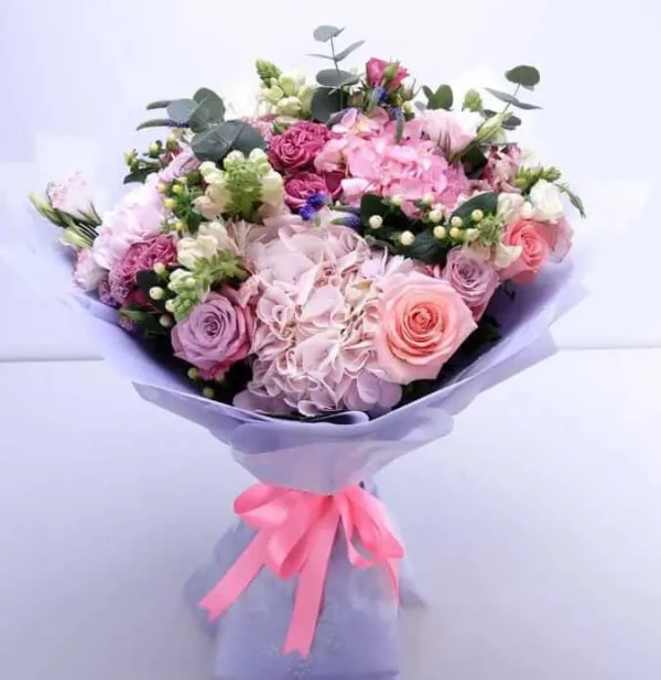 Mixed flowers bouquet