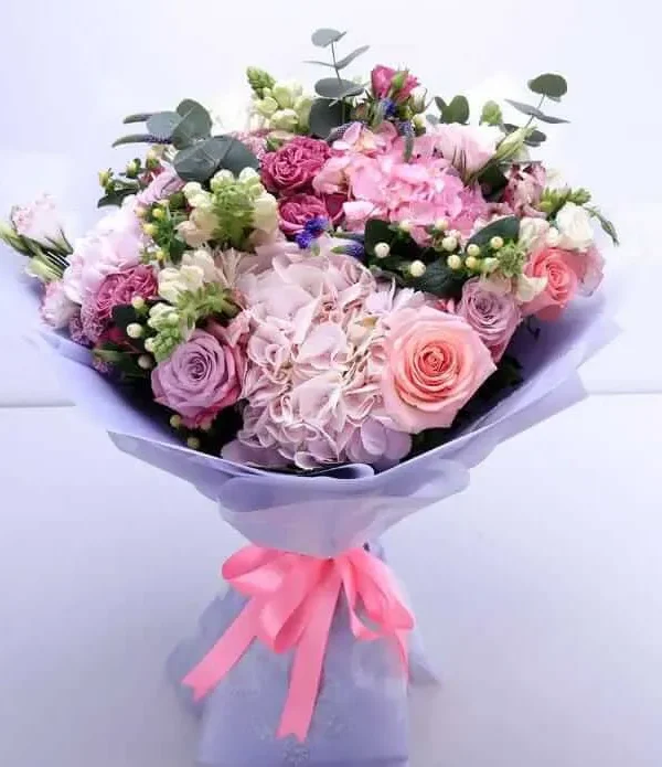 Mixed flowers bouquet