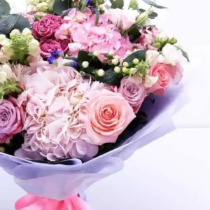 Mixed flowers bouquet